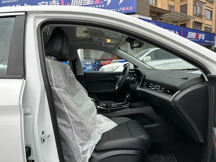 Фото 7 - MG Motor 5