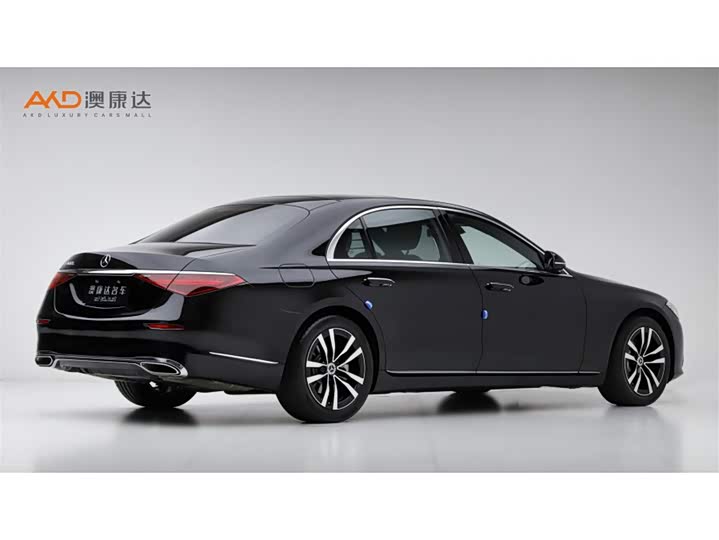 Фото 3 - Mercedes-Benz S-Class