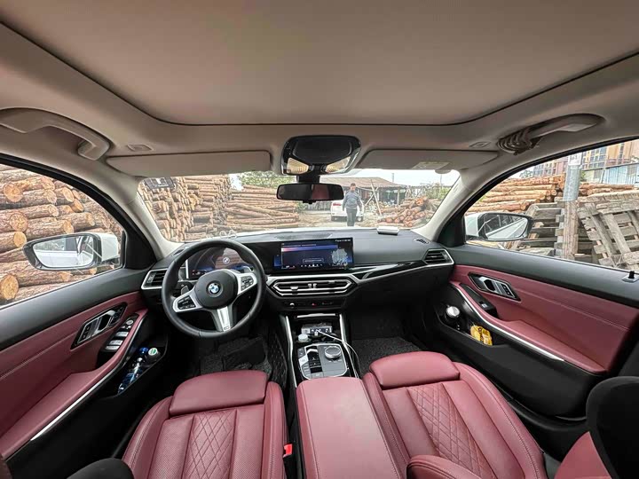 Фото 2 - BMW 3 Series