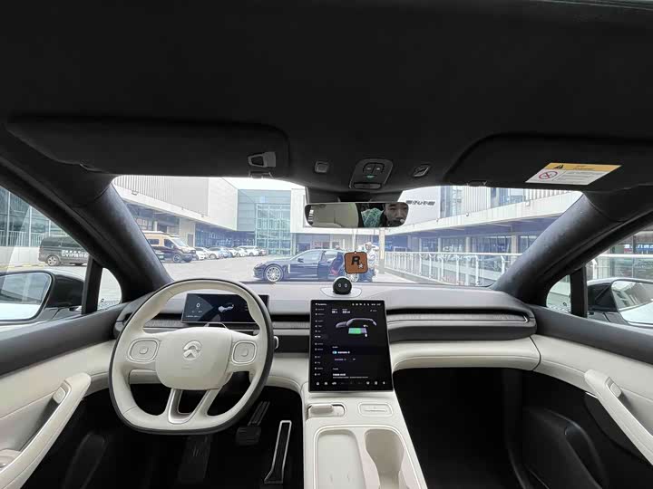 Фото 4 - Nio ES6