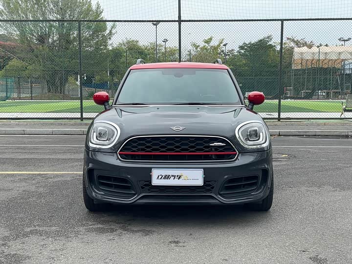 Фото 2 - Mini Countryman JCW