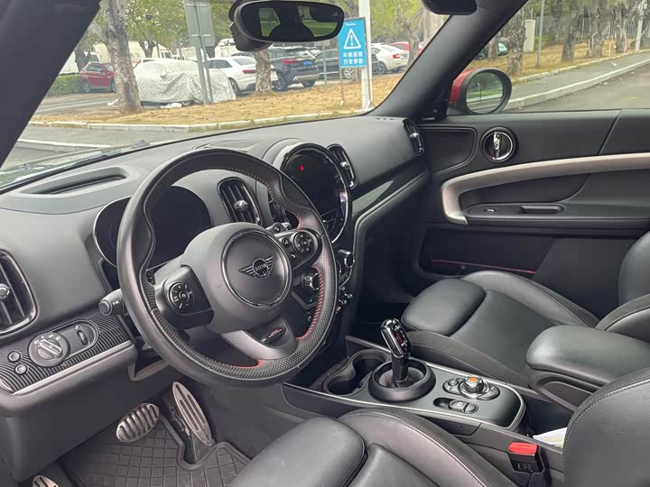 Фото 7 - Mini Countryman JCW