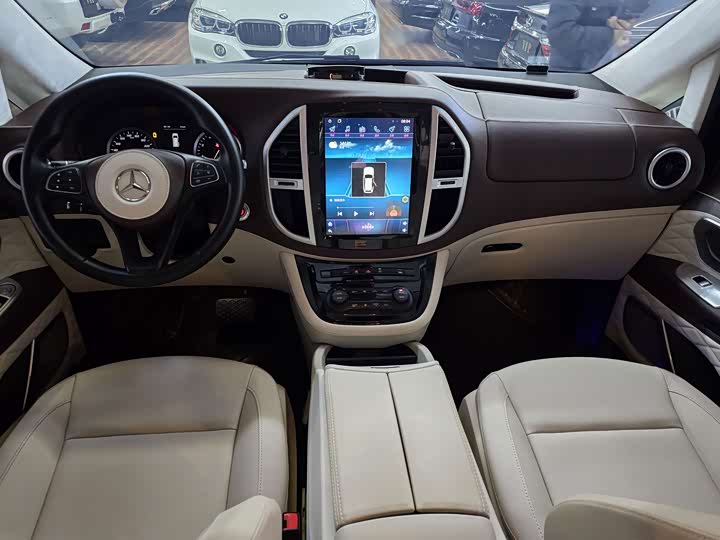 Фото 7 - Mercedes-Benz Vito