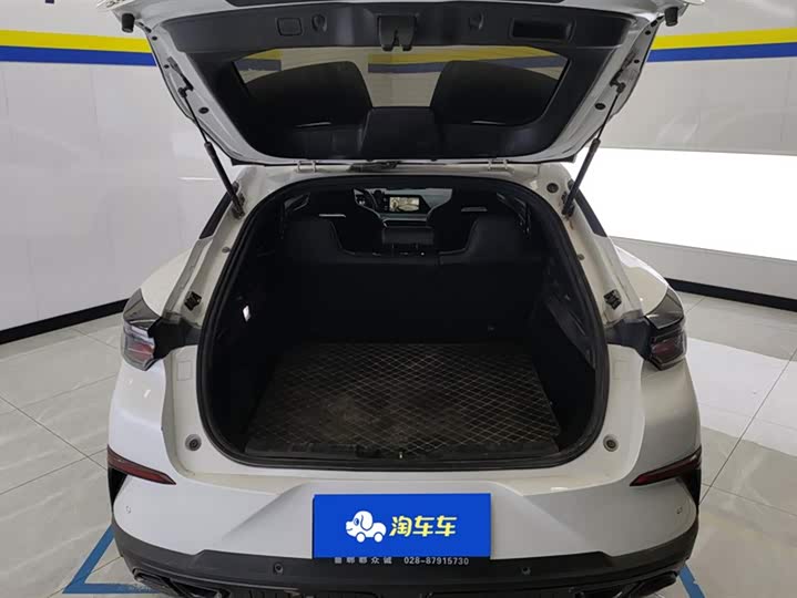 Фото 4 - Changan UNI-T