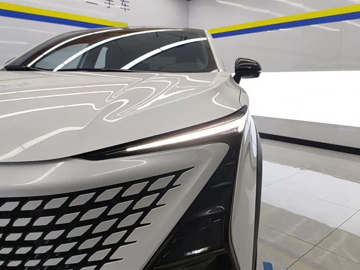 Фото 5 - Changan UNI-T