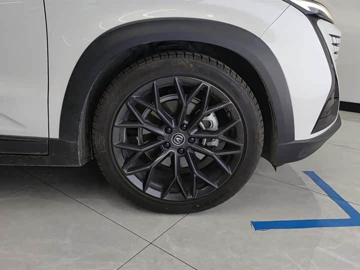 Фото 6 - Changan UNI-T