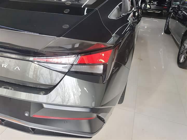 Фото 8 - Hyundai Elantra N line