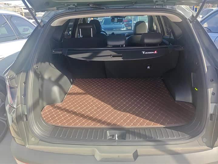 Фото 4 - Hyundai Tucson L