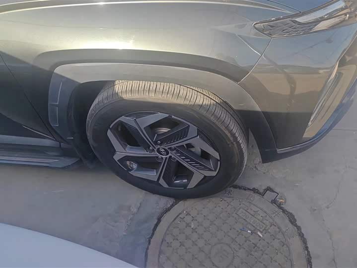 Фото 6 - Hyundai Tucson L