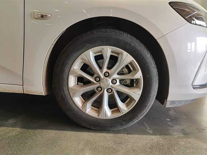 Фото 6 - Chevrolet Monza