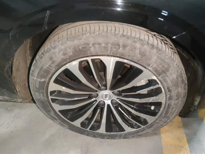 Фото 6 - Volvo S90