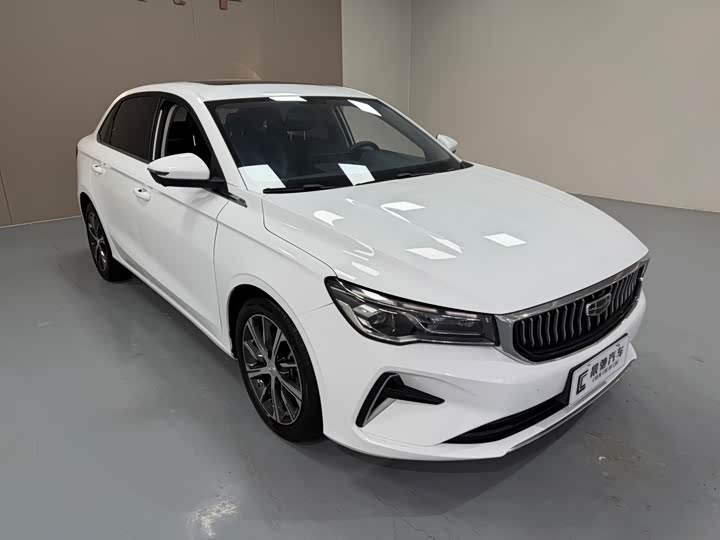 Фото 3 - Geely Emgrand