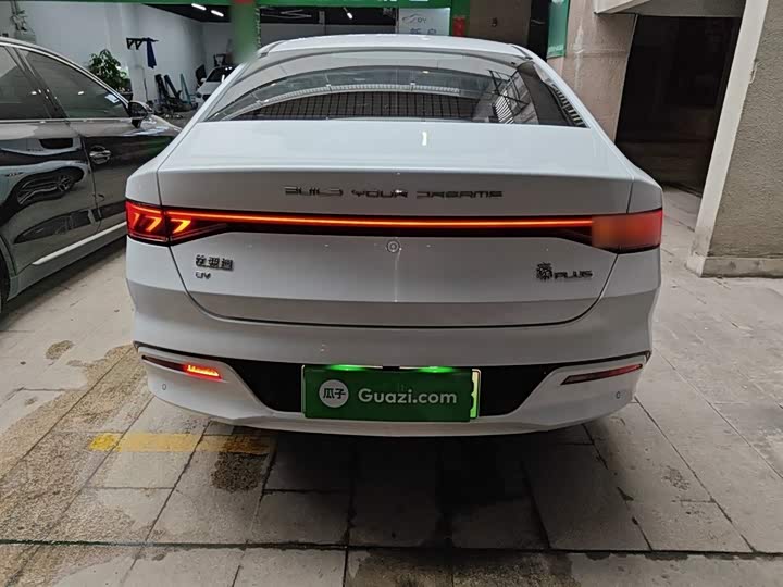 Фото 6 - BYD Qin Plus