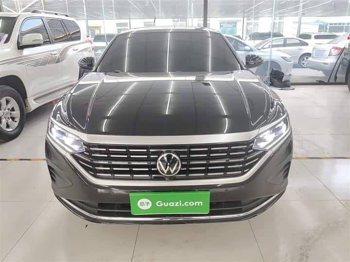 Фото 3 - Volkswagen Passat