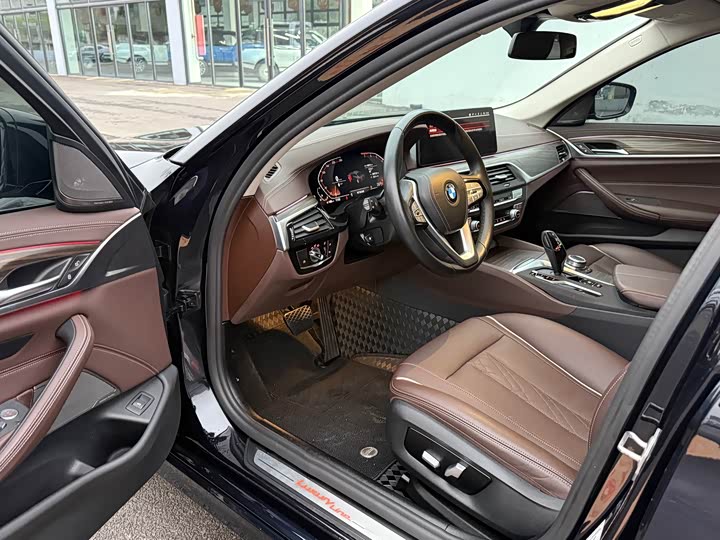 Фото 4 - BMW 5 Series