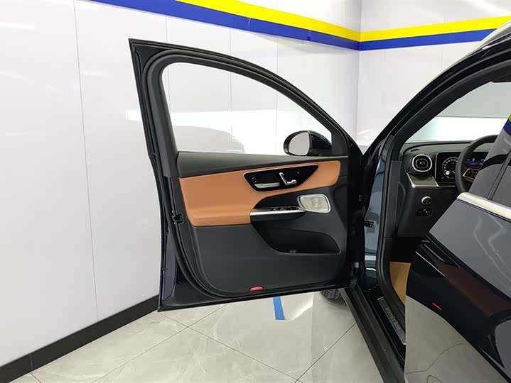 Фото 7 - Mercedes-Benz GLC-Class