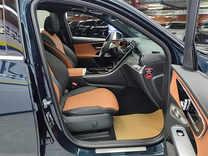 Фото 8 - Mercedes-Benz GLC-Class