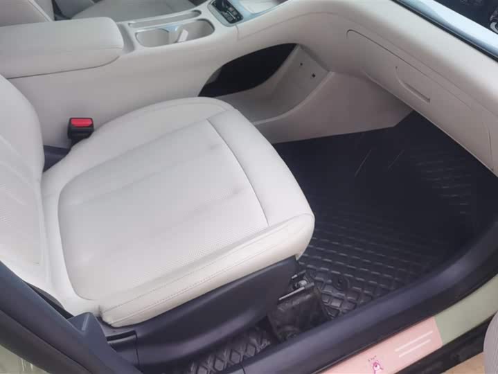 Фото 8 - Geely Galaxy Geome