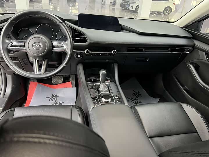 Фото 6 - Mazda 3 (Axela)