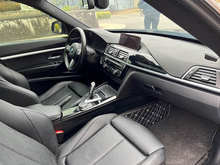 Фото 9 - BMW 3 Series GT