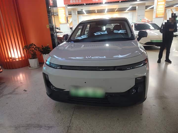 Фото 3 - Leapmotor B10