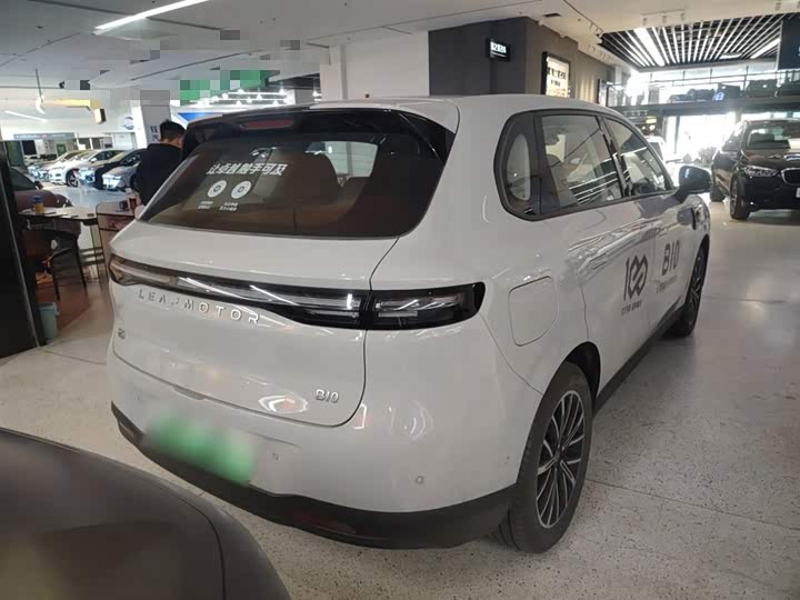 Фото 7 - Leapmotor B10