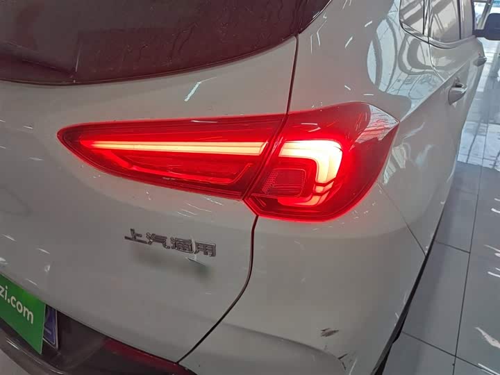 Фото 8 - Buick Encore