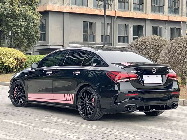 Фото 2 - Mercedes-Benz A-Class AMG