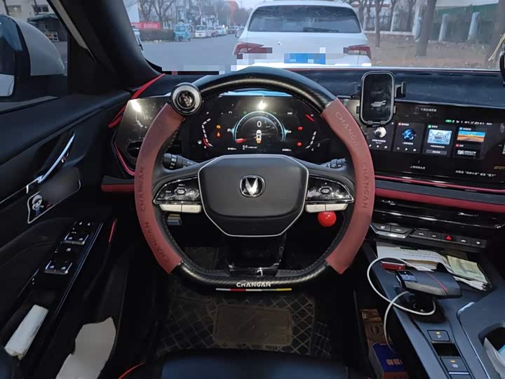 Фото 3 - Changan X5 Plus