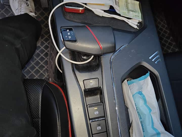 Фото 7 - Changan X5 Plus