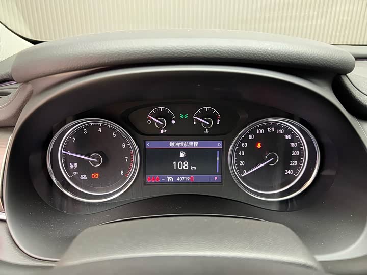 Фото 5 - Buick LaCrosse