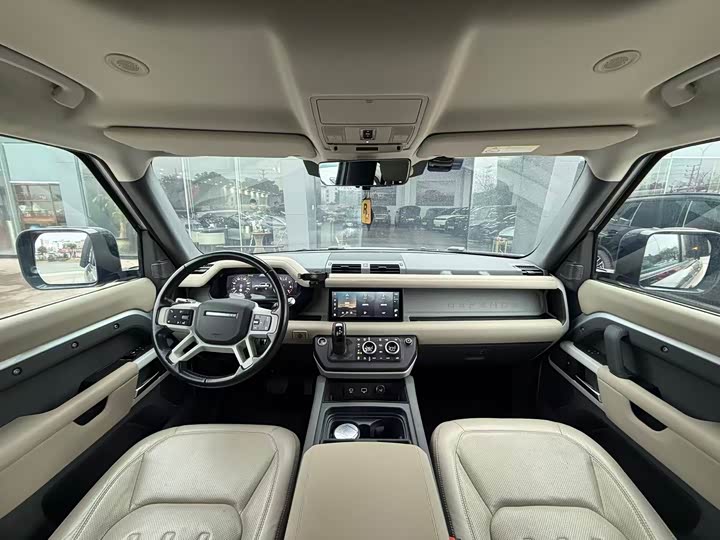 Фото 9 - Land Rover Defender