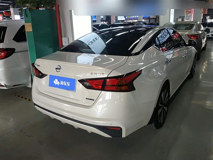 Фото 3 - Nissan Teana