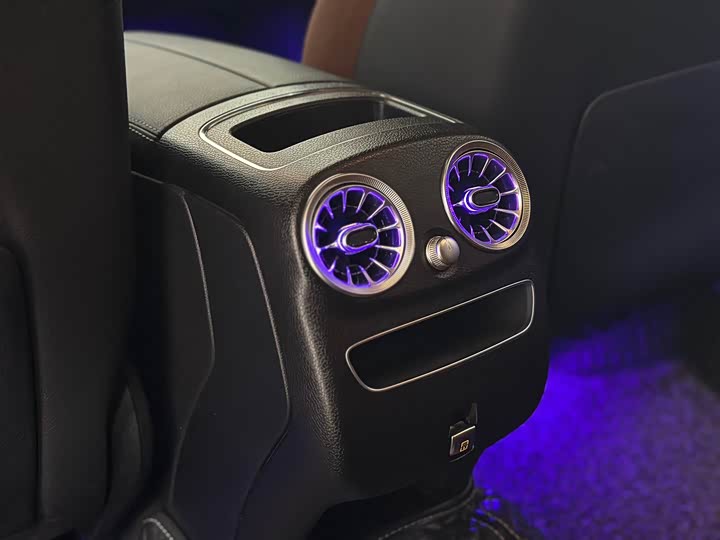 Фото 9 - Mercedes-Benz GLC-Class