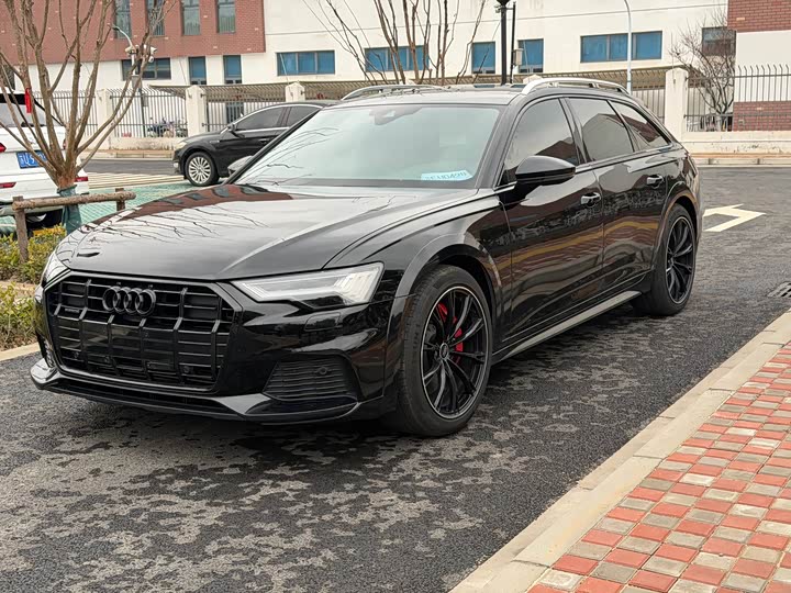 Фото 1 - Audi A6