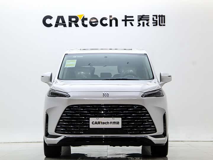 Фото 2 - Buick GL8 Hybrid