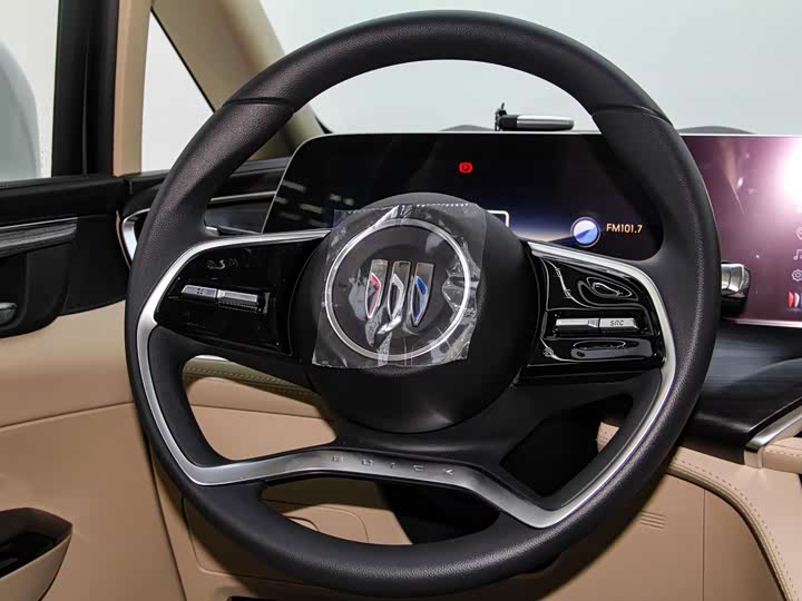 Фото 8 - Buick GL8 Hybrid