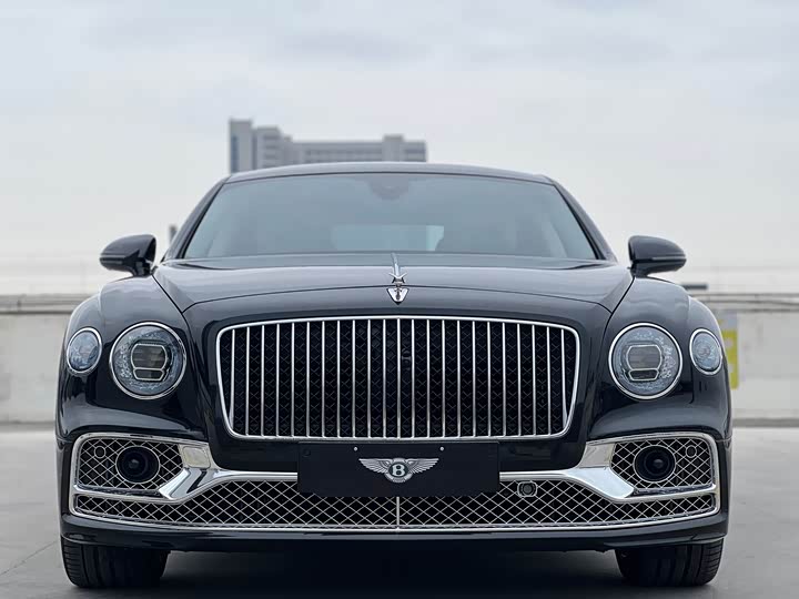 Фото 2 - Bentley Flying Spur