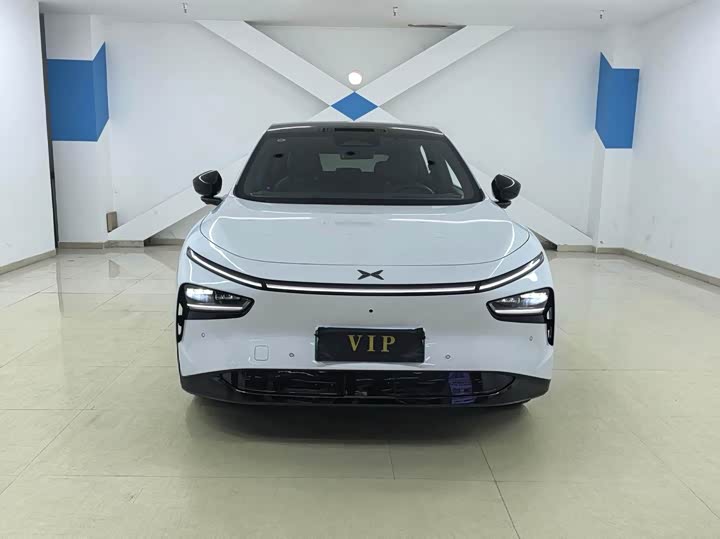 Фото 2 - XPeng G7