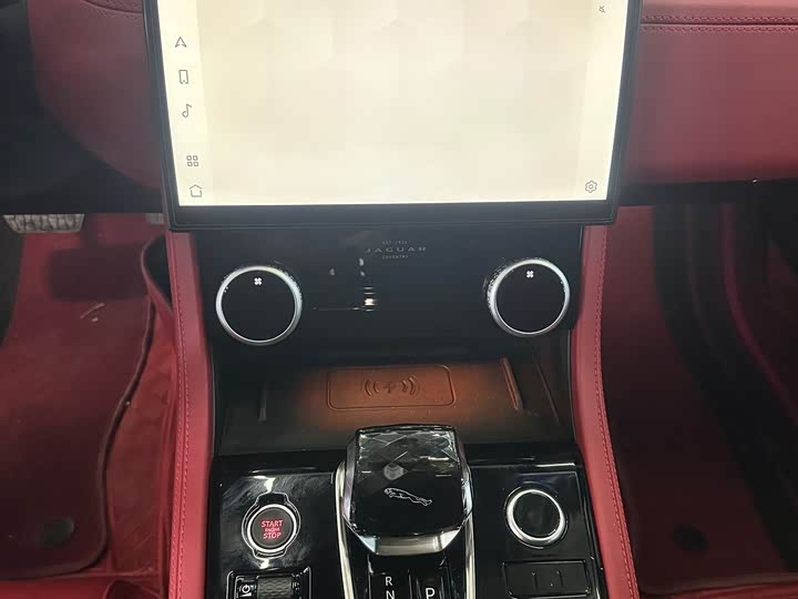 Фото 9 - Jaguar XF L