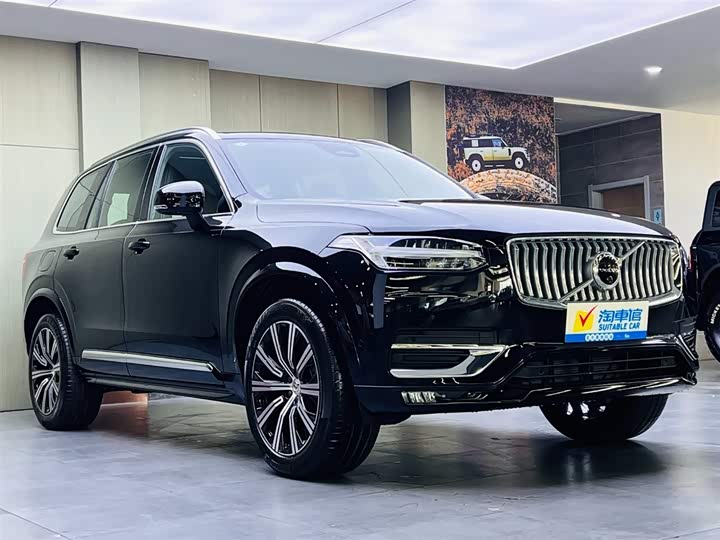 Фото 3 - Volvo XC90