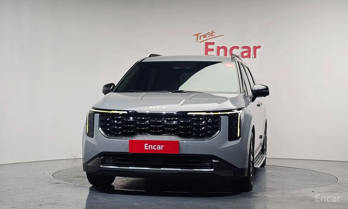 Фото 3 - Kia Carnival