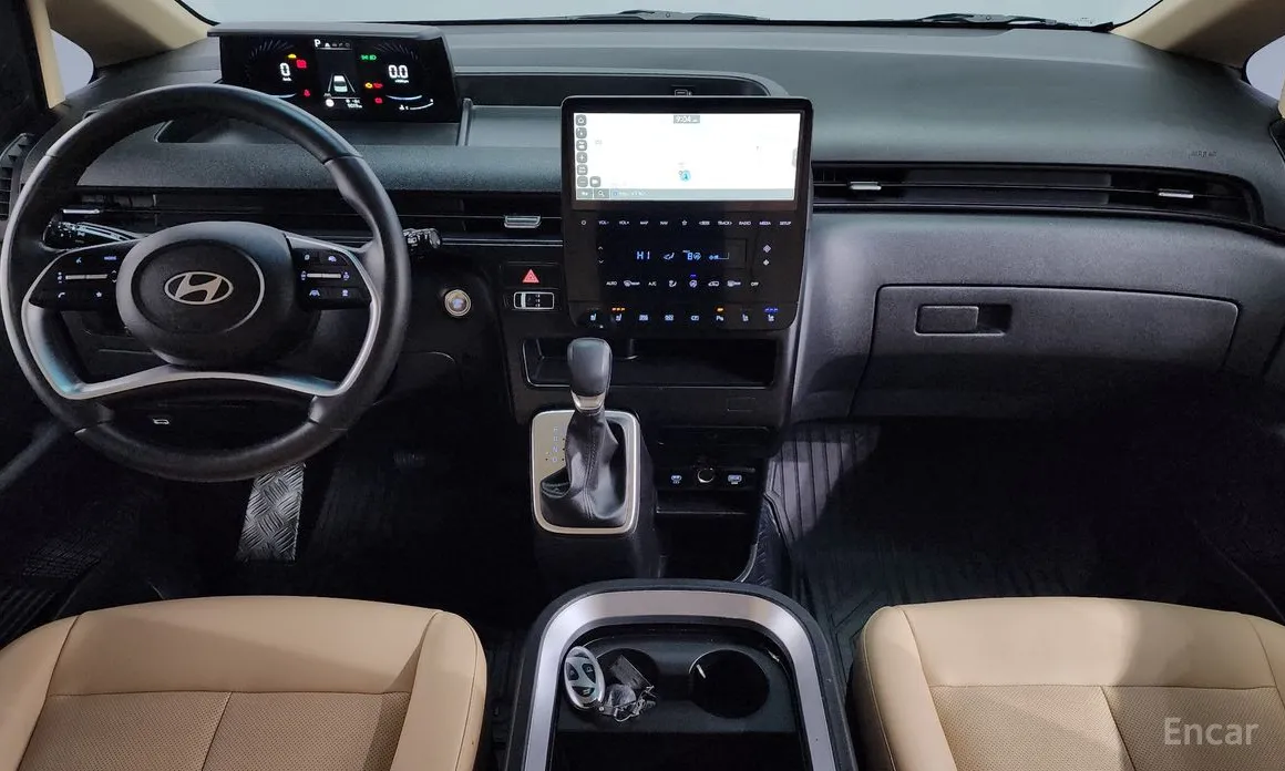 Фото 7 - Hyundai Staria