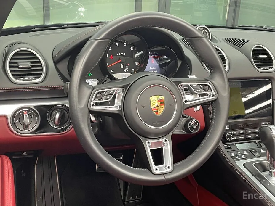 Фото 13 - Porsche 718