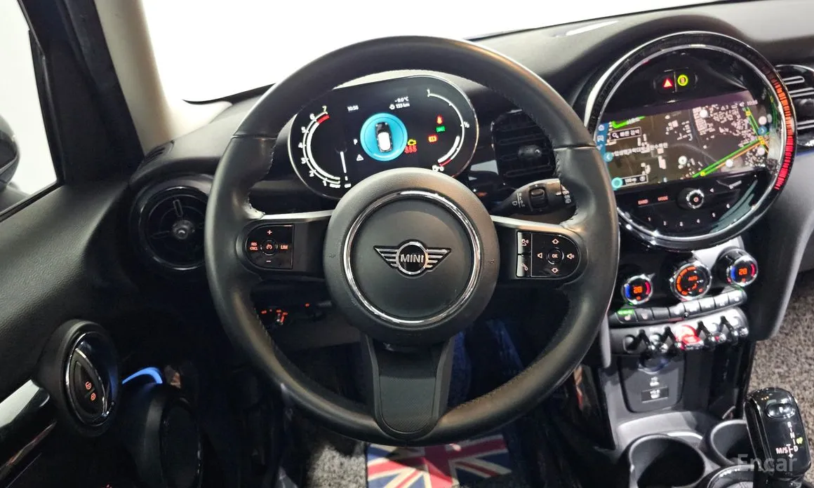 Фото 13 - Mini Cooper