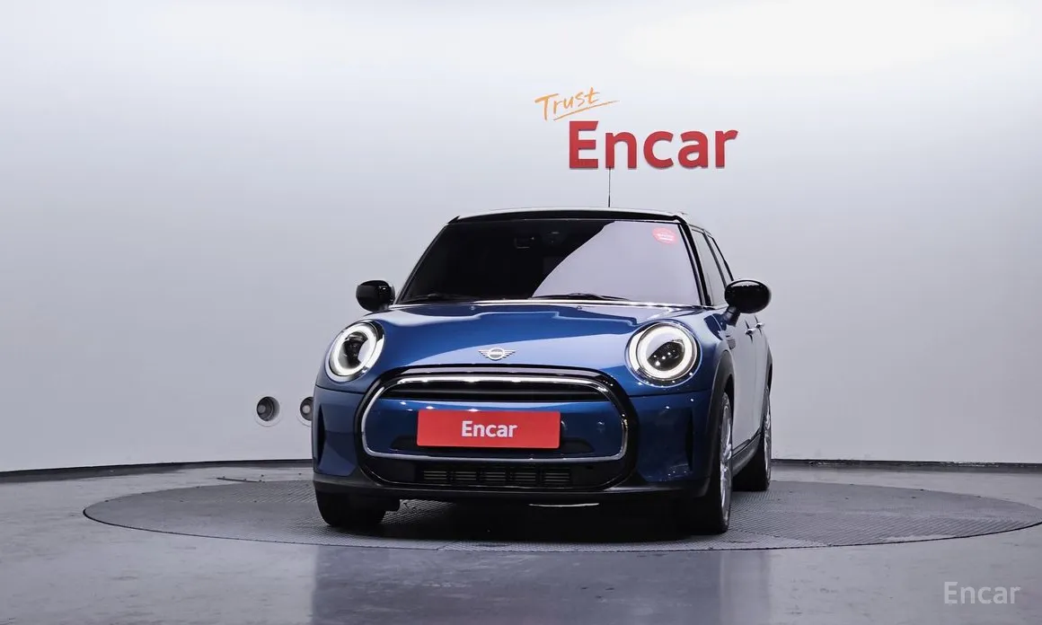 Фото 3 - Mini Cooper