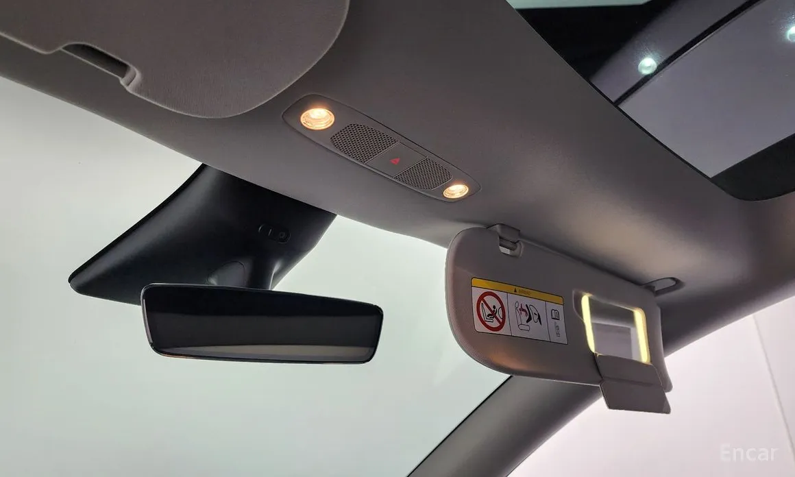 Фото 17 - Tesla Model Y