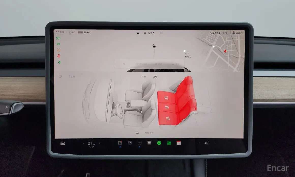 Фото 18 - Tesla Model Y