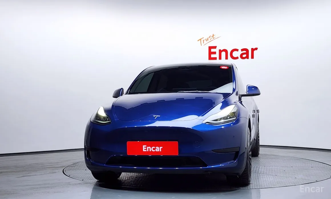 Фото 3 - Tesla Model Y