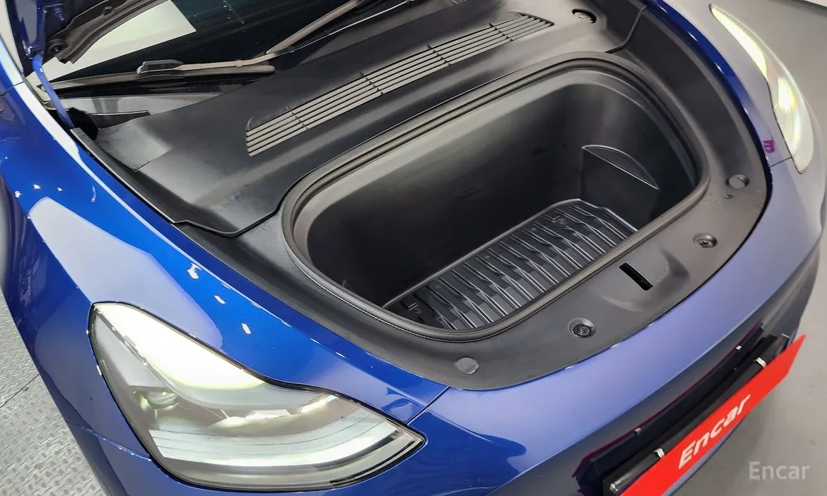 Фото 6 - Tesla Model Y